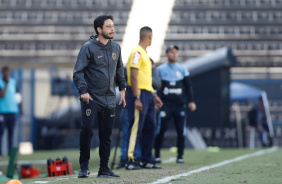 Arthur Elias durante clssico entre Corinthians e Santos, pelo Brasileiro Feminino