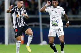 Paulinho durante Corinthians e Atltico-MG, pela Copa do Brasil