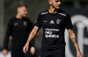 Fbio Santos no ltimo treino antes do duelo contra o Argentinos Juniors