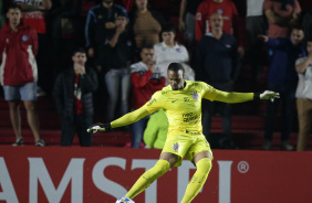 Carlos Miguel em ao contra o Argentinos Juniors