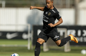 Pedro treina de olho no Fluminense