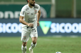 Bruno Méndez foi titular na partida contra o América Mineiro