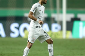 Fausto foi titular na partida contra o Amrica-MG