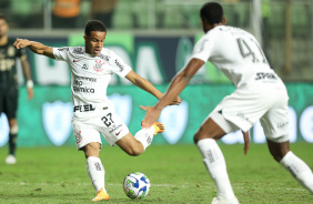 Pedro tenta finalizao diante o Amrica Mineiro