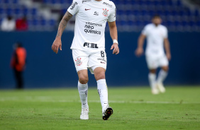 Renato Augusto no jogo contra o Independiente Del Valle, no Equador