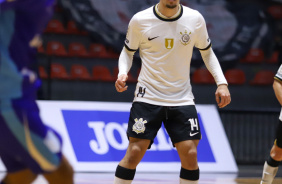 Lucas Martins em jogo do Corinthians contra o Braslia pela Copa do Brasil de Futsal