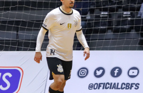Lucas Martins em jogo do Corinthians contra o Braslia pela Copa do Brasil de Futsal
