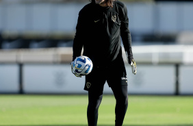 Cssio no treino desta tera-feira, no CT Joaquim Grava