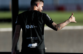 Renato Augusto tambm participa de treino
