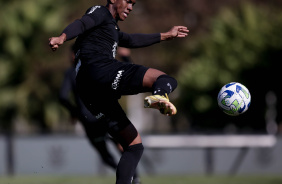 Felipe Augusto treinando pelo Corinthians