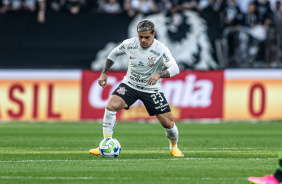 Fagner em ao contra o Amrica Mineiro