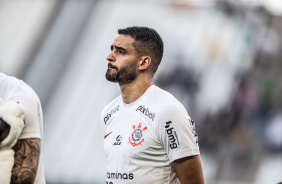 Renato Augusto antes do duelo contra o Amrica-MG