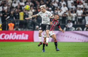 Rger Guedes em ao pelo Corinthians no jogo da semifinal da Copa do Brasil