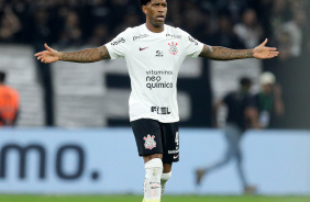 Gil no jogo pela Copa do Brasil na Neo Qumica Arena