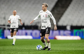 Rger Guedes contra o Vasco da Gama pelo Campeonato Brasileiro