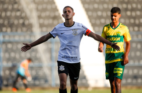 Bahia comemora gol no jogo contra o Cuiab pelo Brasileiro Sub-17