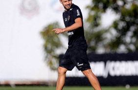 ngel Romero realiza treino de olho no prximo compromisso do Corinthians