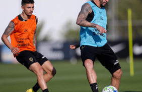 Renato Augusto e Leo Mana no CT Joaquim Grava