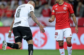 Renato Augusto comemorando seu gol marcado contra o Internacional