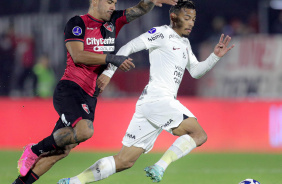 Ruan Oliveira em ao pelo Corinthians no jogo contra o Newell's