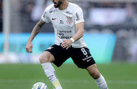 Renato Augusto durante a vitria do Corinthians