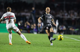 Fbio Santos no jogo contra o So Paulo