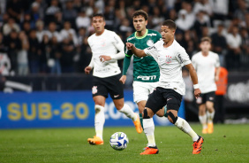 Pedrinho em ao na Neo Qumica Arena