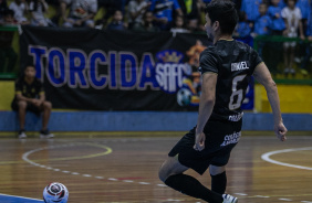 Daniel Japons em ao pelo Corinthians Futsal