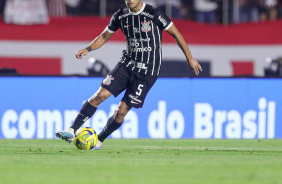 Fausto Vera durante a partida entre So Paulo e Corinthians, no Morumbi, pela Copa do Brasil