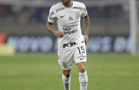 Gustavo Mosquito em campo durante jogo do Corinthians contra o Cruzeiro