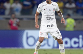 Lucas Verssimo em ao durante jogo do Corinthians contra o Cruzeiro