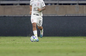 Matheus Bidu em ao durante jogo do Corinthians contra o Cruzeiro