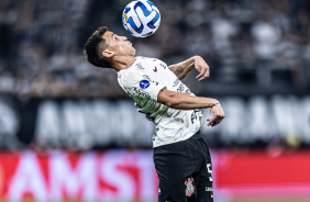 Matías Rojas no jogo entre Corinthians e Estudiantes, pela Sul-Americana