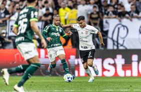 Fausto Vera no domnio da bola no duelo contra o Palmeiras