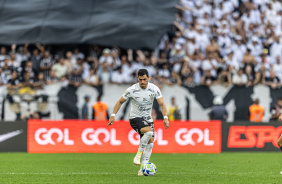 Gabriel Moscardo atuando na Neo Qumica Arena no jogo contra o Palmeiras