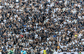 Torcida do Corinthians na Neo Qumica Arena