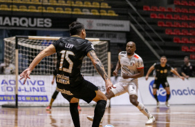 Levy na partida contra o Joinville pela Liga Nacional de Futsal em 2023