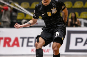 Lucas Martins na derrota do Corinthians para o Joinville pela Liga Nacional de Futsal