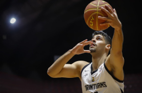 Pedro Nunes no jogo entre Corinthians e Mogi