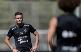 Fausto Vera durante atividade realizada no CT