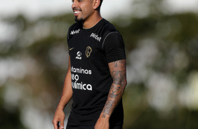 Matheus Bidu no treino desta segunda-feira no CT