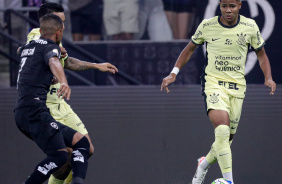 Wesley e Matheus Bidu no jogo contra o Botafogo