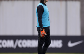 Cssio durante treino do Corinthians no CT Joaquim Grava