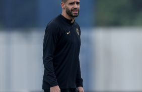 Renato Augusto durante treino do Corinthians antes do jogo contra o Fortaleza pela Sula