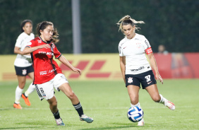 Tamires em ao durante estreia do Corinthians na Libertadores Feminina