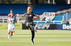 Gabi Portilho no jogo entre Corinthians e Libertad-Limpeo