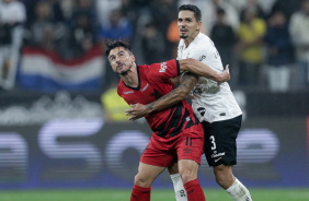 Verssimo na marcao de Willian no jogo entre Corinthians e Athletico-PR