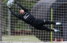 Felipe Longo em ao no treinamento