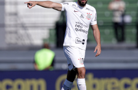 Bruno Mndez foi titular contra o Red Bull Bragantino