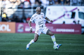 Fbio Santos em ao na partida contra o Red Bull Bragantino